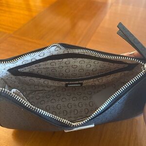 Guess Black Zip-Top Shoulder Bag